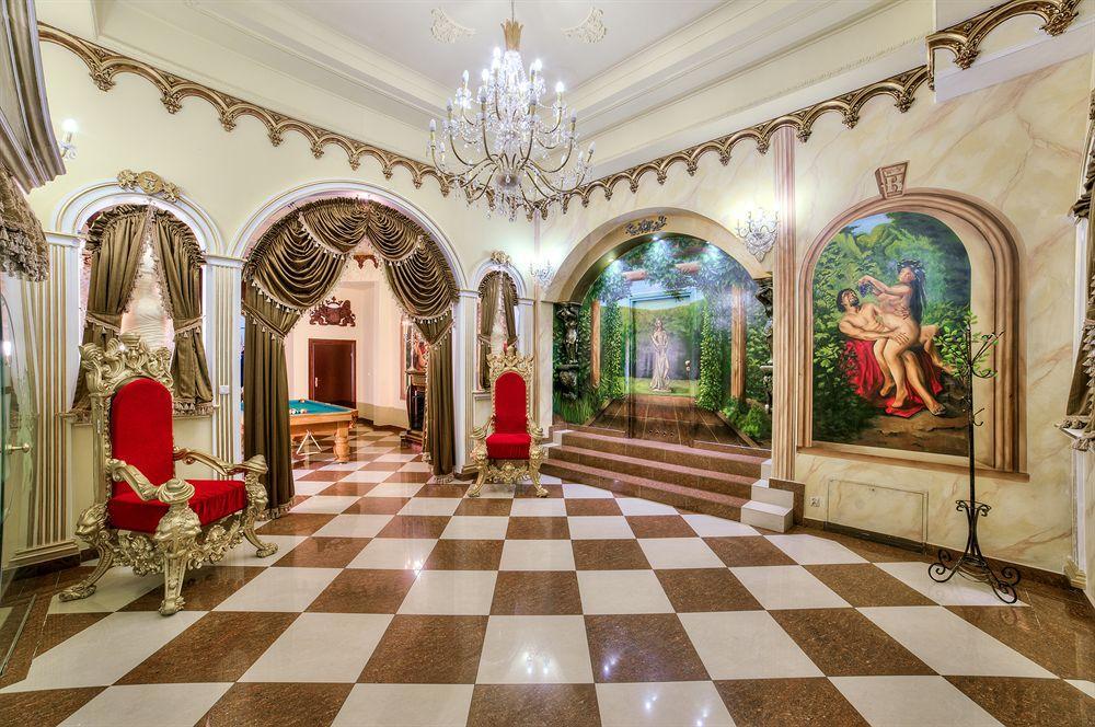 Hotel Krolewski Janów Lubelski Buitenkant foto