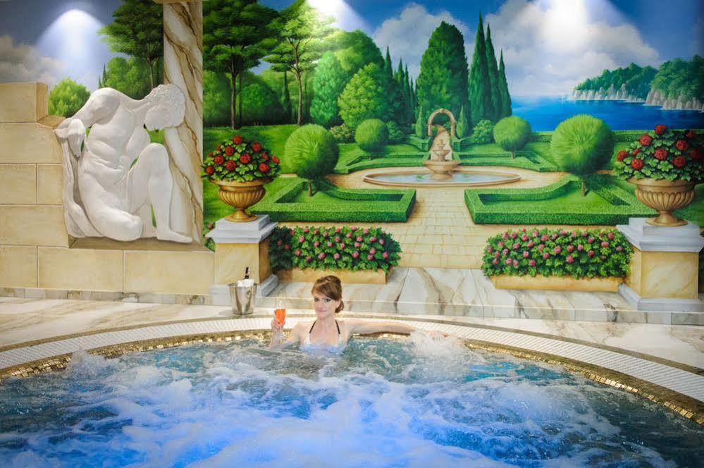 Hotel Krolewski Janów Lubelski Buitenkant foto