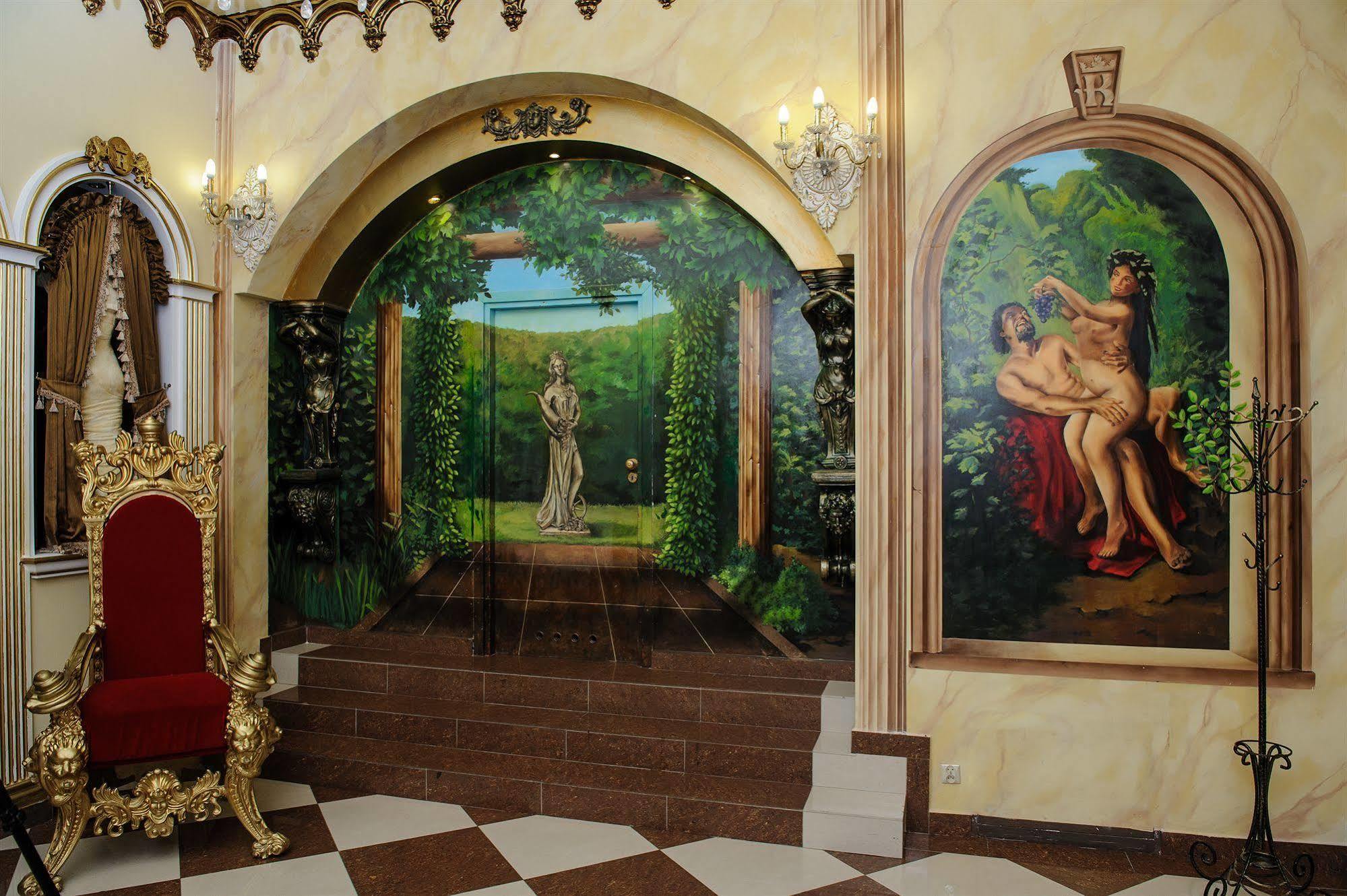 Hotel Krolewski Janów Lubelski Buitenkant foto